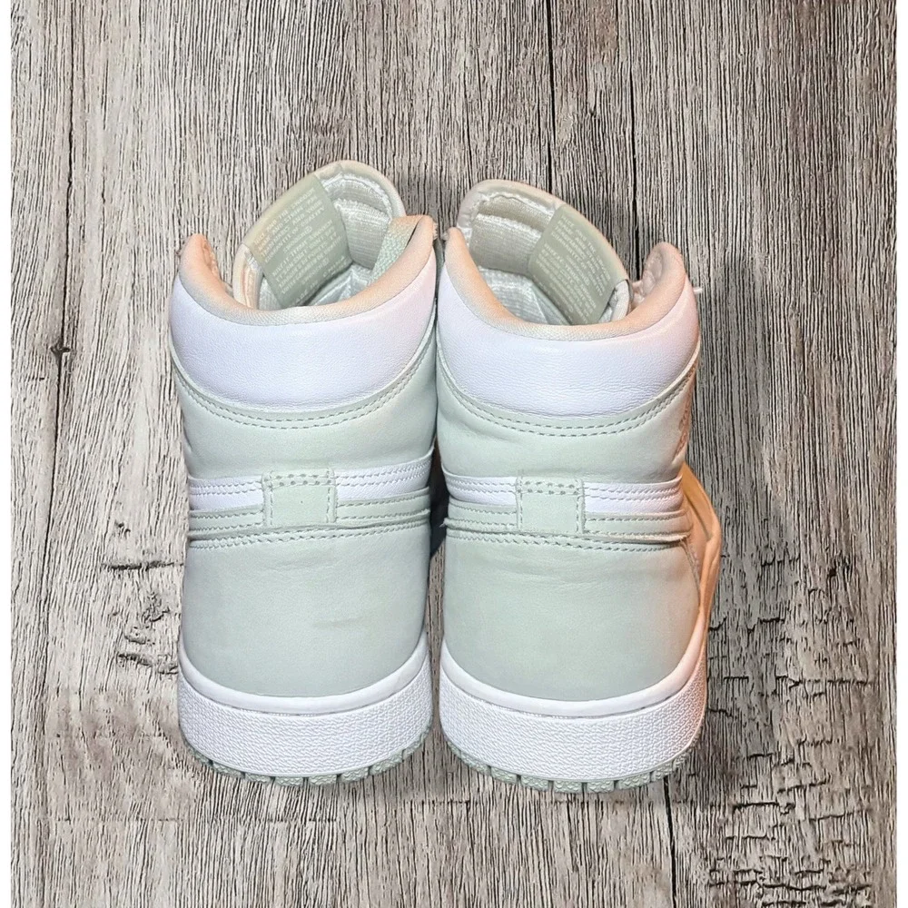 Nike Air Jordan 1 High OG Seafoam Size 8.5 CD0461-002